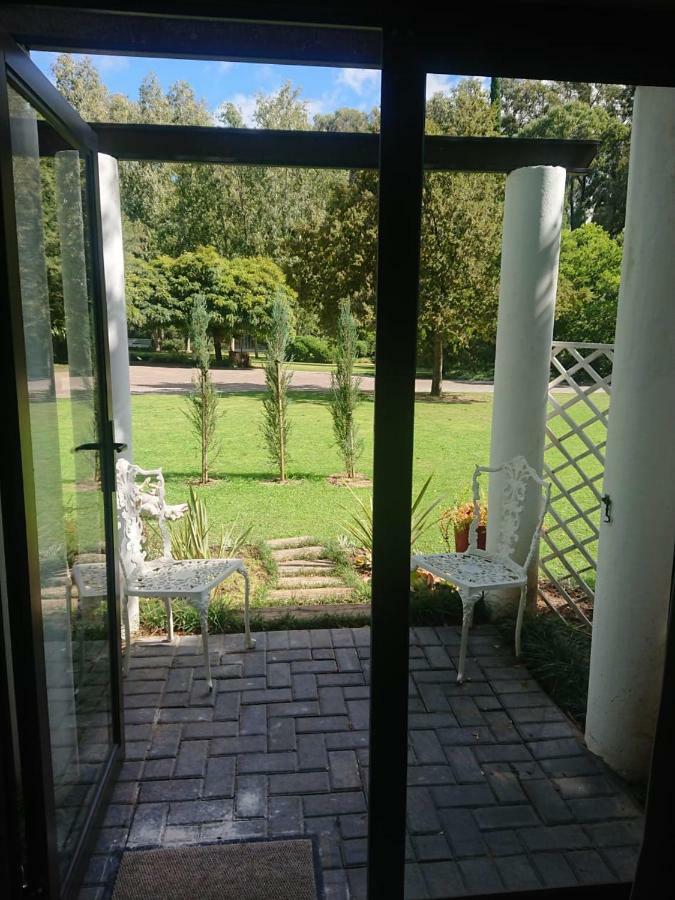 The Fairway Guesthouse Senekal Esterno foto