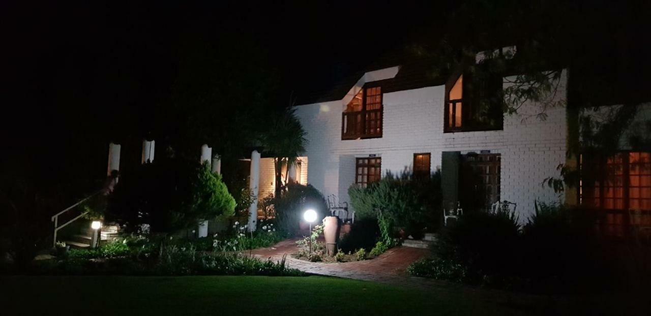 The Fairway Guesthouse Senekal Esterno foto